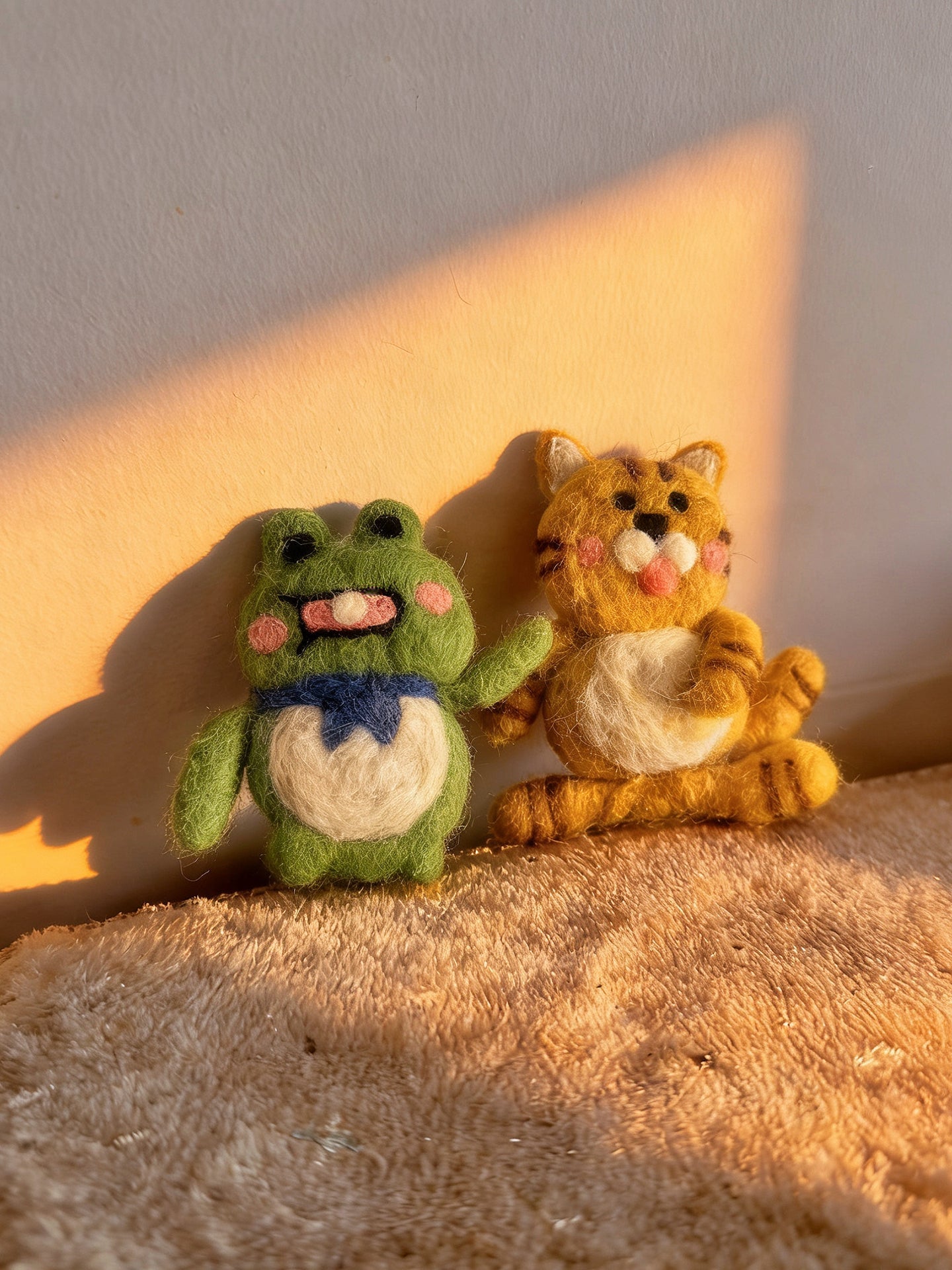 Frog & Tiger Wool Felt Brooch